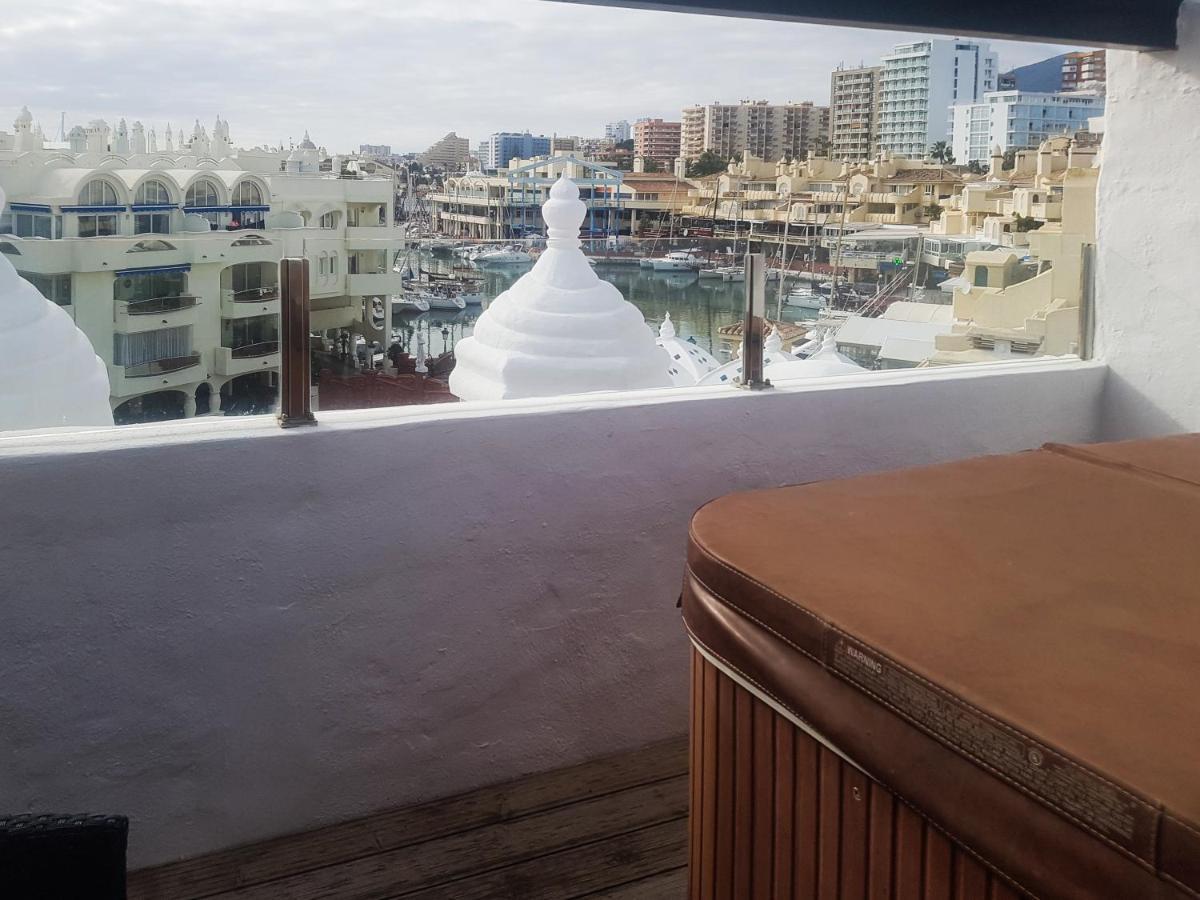 Homelystay-benalmadena, Puerto Marina Appartement Benalmádena